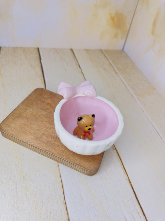 فنجان کف عروسکی دسته پاپیونی کد 2413