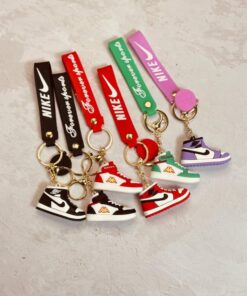 جاسوئیچی اورجینال طرح کفش اسپرت کد 2449