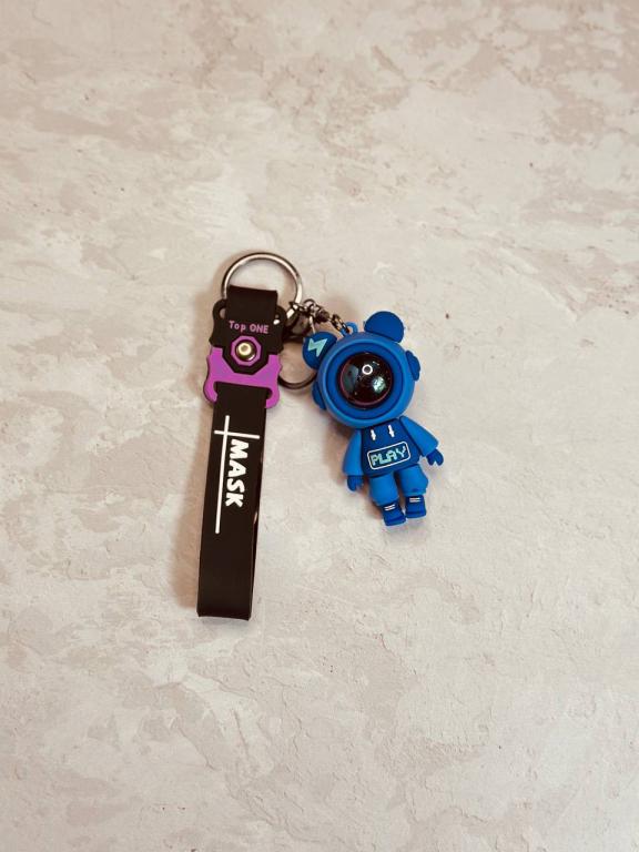 جاسوئیچی اورجینال طرح فضانورد کد 2451