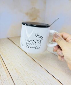 ماگ فانتزی سفید و مشکی طرح گربه کد 2505