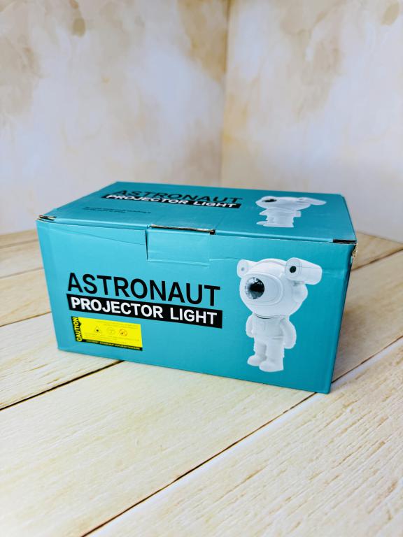 چراغ خواب اسپیکر دار طرح فضانورد کد 2515