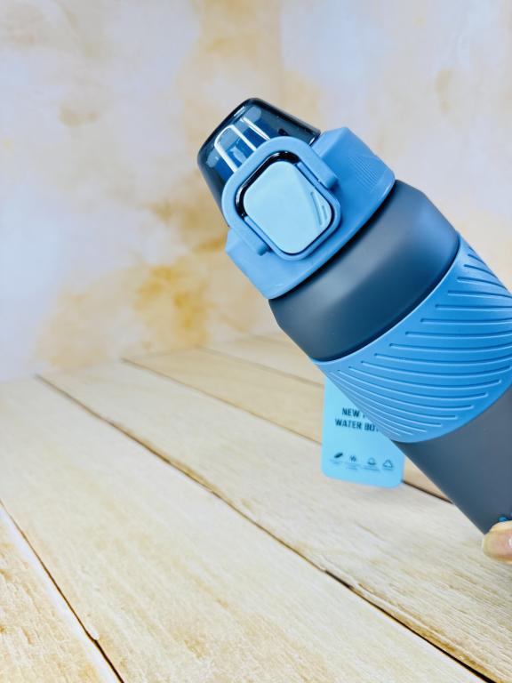 قمقمه 750 میل برند SPORT در سیلیکونی کد 2534