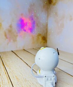 چراغ خواب و رقص نور فانتزی طرح فضانورد نشسته کد 2587