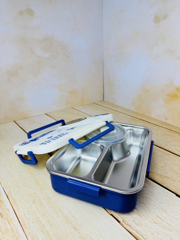 لانچ باکس و ظرف غذای سه قسمتی طرح فضانورد کد 2632