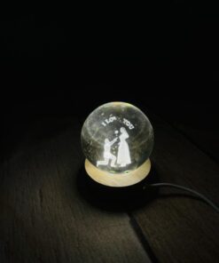 گوی شیشه ای چراغدار 3 بعدی سایز کوچک کد 2648