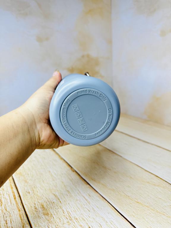 فلاسک استیل در لیوانی برند Human میل 750 کد 2661