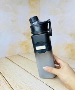 قمقمه اسپرت ورزشی نی دار مکعبی کد 2664