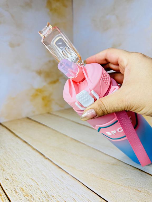 قمقمه ورزشی اسپرت دورسیلیکونی نی دار کد 2666