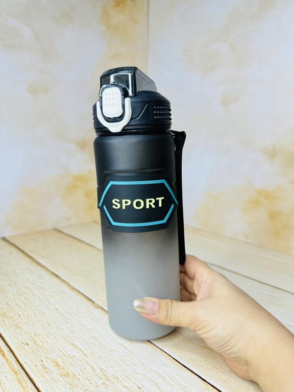 قمقمه ورزشی اسپرت دورسیلیکونی نی دار کد 2666