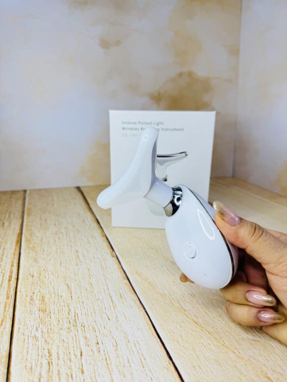 دستگاه ماساژور و لیفت صورت ES1081 کد 2669