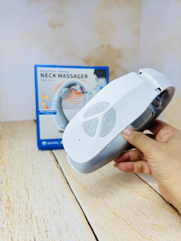 ماساژور الکتریکی حرفه ای گردن کد 2670