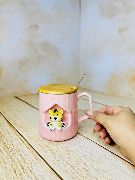 ماگ فانتزی طرح ببر برجسته در چوبی کد 2675