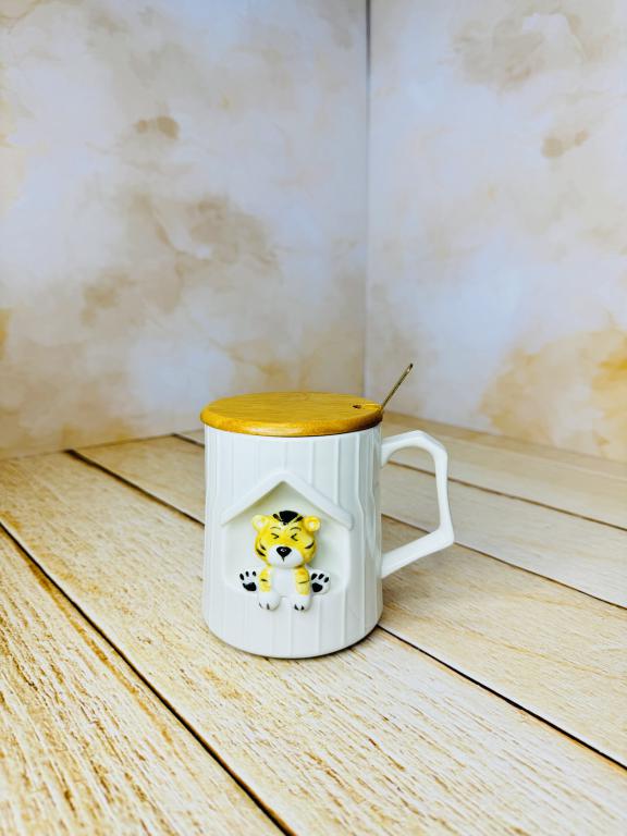 ماگ فانتزی طرح ببر برجسته در چوبی کد 2675