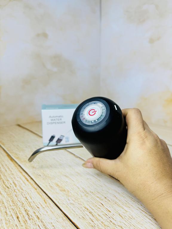 پمپ آب سفری همراه اتوماتیک شارژی مدل دیسپنسر کد 2676