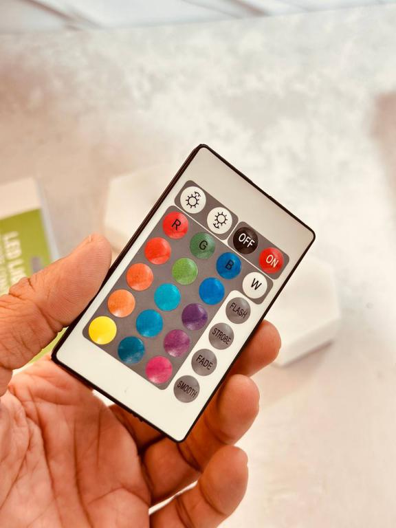 چراغ هالوژنی لمسی ریموت دار کد 2711