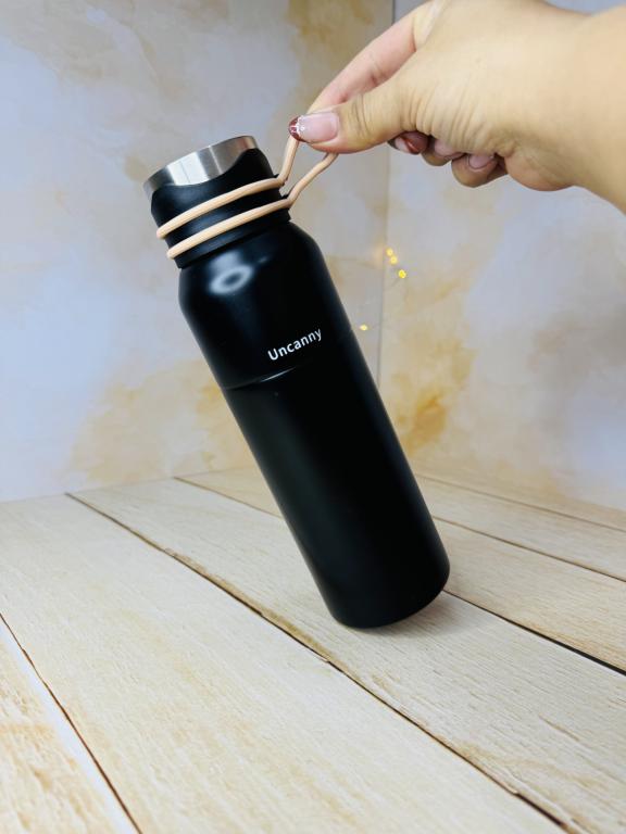 فلاسک استیل در پیچی برند UNCANNY حجم 500 میل 2783