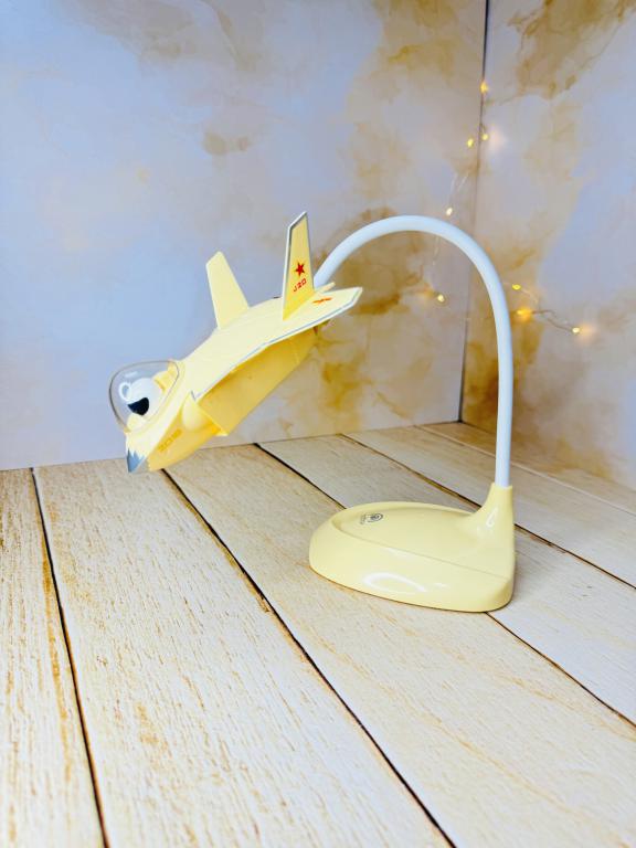 چراغ مطالعه صفحه لمسی طرح جت جنگنده کد 2837