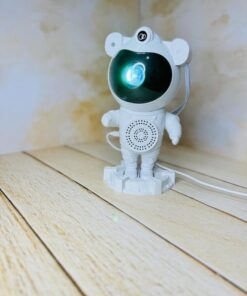 اسپیکر بلوتوثی چراغ دار کهکشانی طرح فضانورد کد 2848