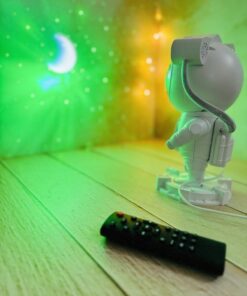 اسپیکر بلوتوثی چراغ دار کهکشانی طرح فضانورد کد 2848