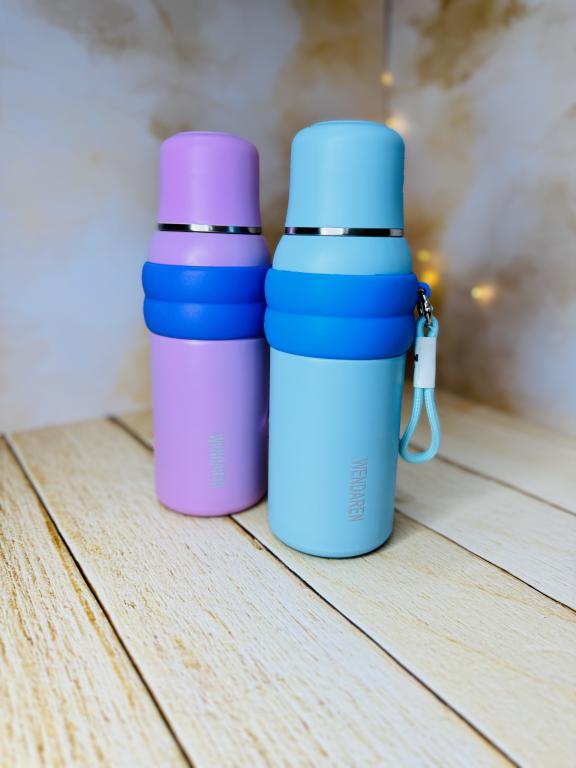 فلاسک دوحالته دور سیلیکونی 800 میل در لیوانی کد 2849