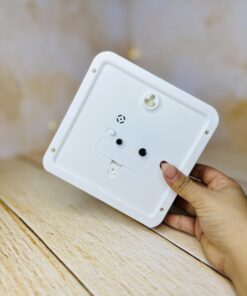 ساعت فانتزی رو میزی مربعی طرح HELLO KITTY کد 2895