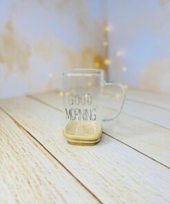 ماگ دسته دار پیرکس گودمورنینگ مربعی در چوبی کد 2902