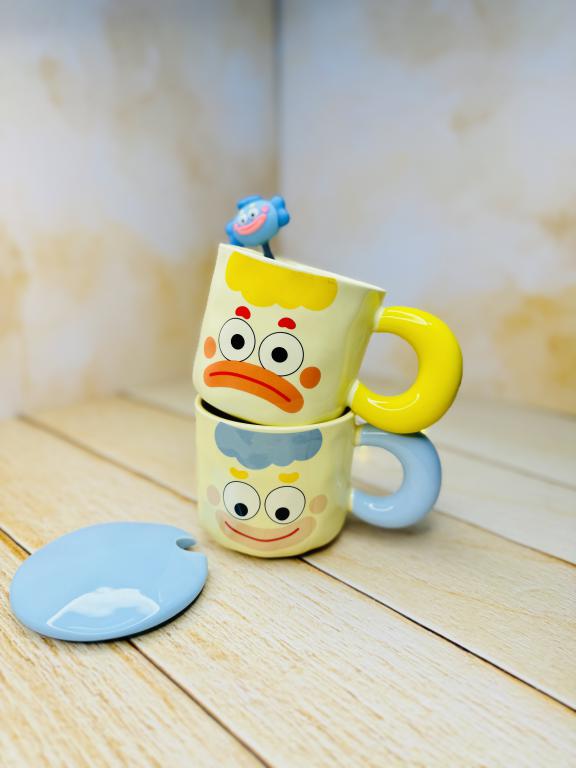 ماگ درب دار دلقک قاشق سیلیکونی کد 2909