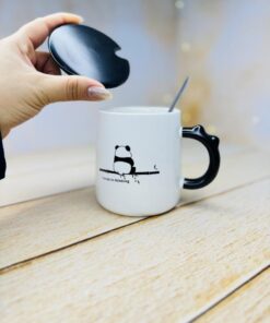 ماگ درب سرامیکی طرح پاندا خسته کد 2955