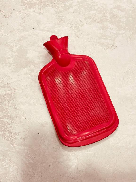 کیسه آبگرم دو لیتری سیلیکونی رنگی کد 2870