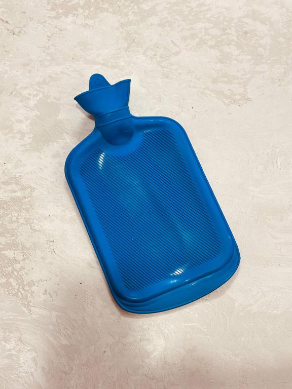 کیسه آبگرم دو لیتری سیلیکونی رنگی کد 2870