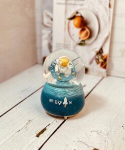 گوی موزیکال پمپی بزرگ مدل فضانورد کد 2975