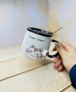 ماگ درب فانتزی سرامیکی طرح گربه دم برجسته کد 2959